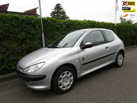 Peugeot 206 - 1.4 X-Design - TREKHAAK - 1