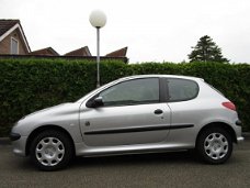 Peugeot 206 - 1.4 X-Design - TREKHAAK