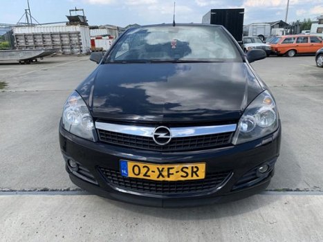 Opel Astra TwinTop - 1.8 Temptation - 1