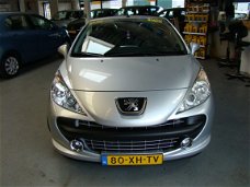 Peugeot 207 CC - 1.6-16V T Féline Zeer weinig kilometers