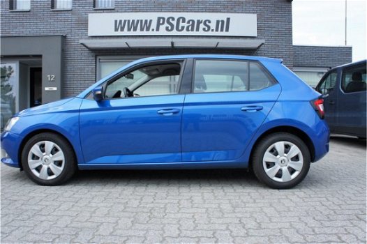 Skoda Fabia - 1.2 TSI Airco/Bluetooth/PDC/Stoelverwarming 90pk RIJKLAAR €9.998 - 1