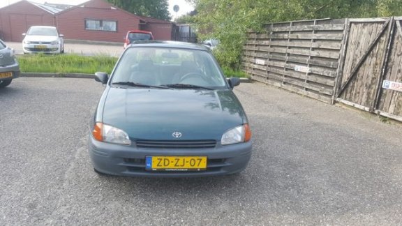 Toyota Starlet - 1.3-16V XLi, , AUTOMAAT - 1