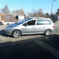 Peugeot 307 SW - 2.0-16V Pack