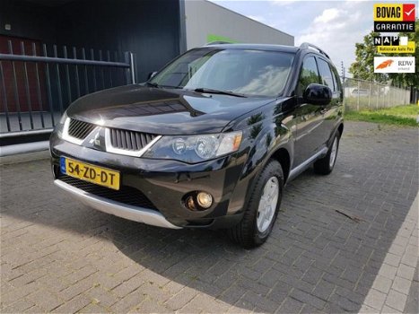 Mitsubishi Outlander - 2.4 Intro Edition 2WD - 1