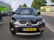 Mitsubishi Outlander - 2.4 Intro Edition 2WD - 1 - Thumbnail