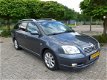 Toyota Avensis Wagon - 2.2 D-4D Linea Luna *APK 31-05-2020*ZEER NETTE AUTO*RIJDT SUPER* , - 1 - Thumbnail