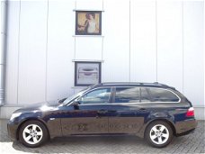 BMW 5-serie Touring - 520d Corporate Business Line Automaat Leder Navi Stoelverwam. Trekhaak NL-gele