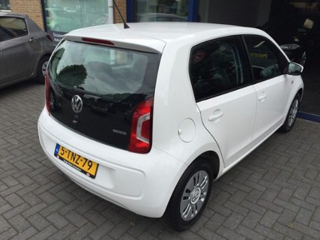 Volkswagen Up! - 1.0 60PK BMT MOVE UP Navigatie, Bluetooth - 1