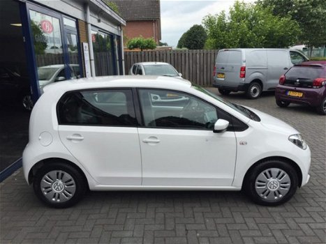 Volkswagen Up! - 1.0 60PK BMT MOVE UP Navigatie, Bluetooth - 1