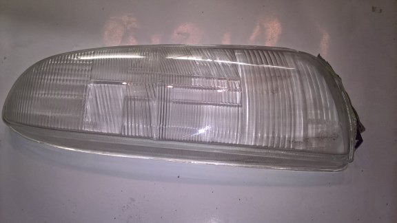 koplampglas Ford Fiesta Mk4 - 2