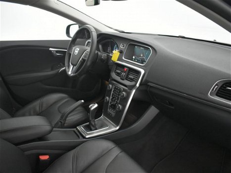 Volvo V40 - 2.0 D2 *STANDKACHEL *Summum Business NAVI / LEDER / AIRCO-ECC / CRUISE CONTR. / LED / EL - 1