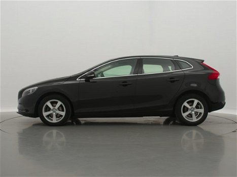 Volvo V40 - 2.0 D2 *STANDKACHEL *Summum Business NAVI / LEDER / AIRCO-ECC / CRUISE CONTR. / LED / EL - 1