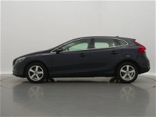 Volvo V40 - 2.0 D2 Summum Business / PANODAK / LEDER / NAVI / AIRCO-ECC / CRUISE CONTR. / PDC / EL.