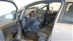 Opel Corsa - 1.4-16V '111' Edition 2010 5-Deurs 70DKM Deal O.H Airco*Elek Pakket - 1 - Thumbnail