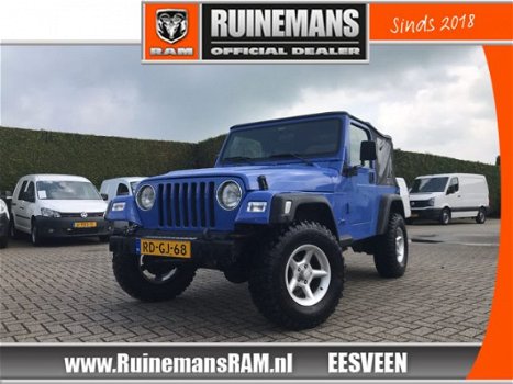 Jeep Wrangler - 2.5i 4x4 / TJ / NL AUTO / Soft top + Hardtop / Trekhaak / Stuurbekrachtiging - 1