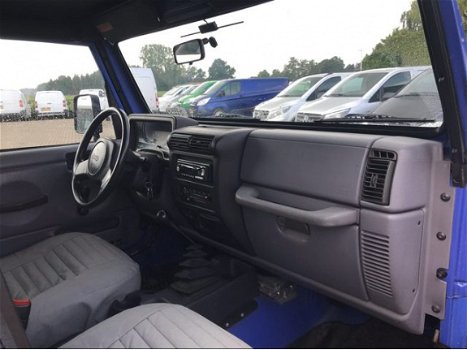 Jeep Wrangler - 2.5i 4x4 / TJ / NL AUTO / Soft top + Hardtop / Trekhaak / Stuurbekrachtiging - 1