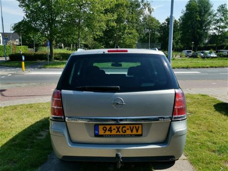 Opel Zafira - 2.2 Executive Aut/Airco/Cruise/El.ramen/NAP/APK - 1