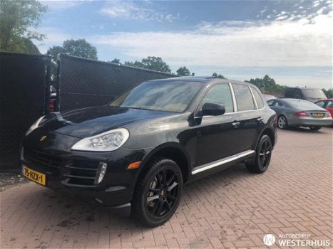 Porsche Cayenne - S - 1