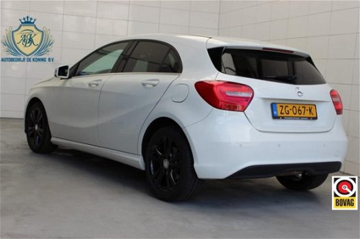 Mercedes-Benz A-klasse - 180 Automaat, LED, NAVI, leer, PDC - 1