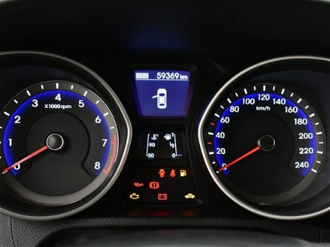 Hyundai i30 - 1.4 16v i-Drive cooL - 1