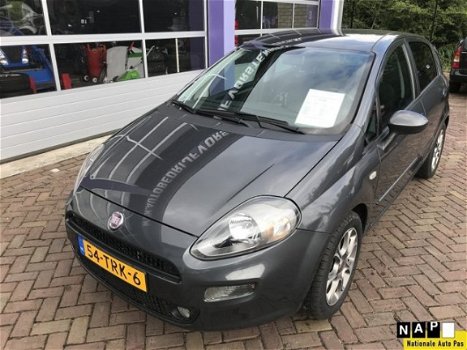 Fiat Punto - 1.3 M-Jet Easy * NAVIGATIE * LEDER * AIRCO - 1