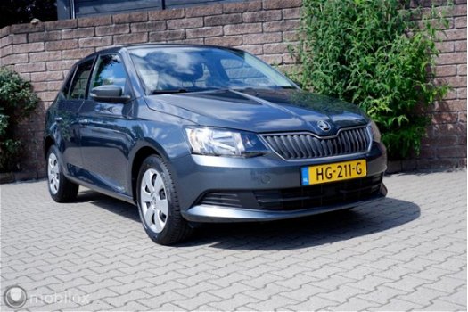 Skoda Fabia - 1.2 TSI 90PK Ambition Nav/stoelverwarming - 1