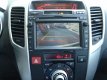 Kia Venga - 1.4 16v VIBE PANODAK NAVI - 1 - Thumbnail