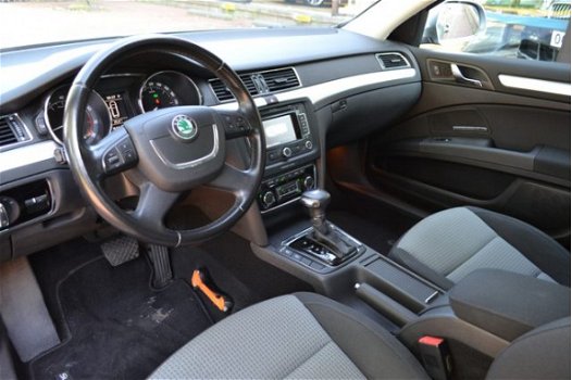 Skoda Superb Combi - 1.8 TSI Ambition Business Line AUTOMAAT/ ECC/ LMV/ CV/ AIRCO/ EL.RAMEN/ ETC - 1