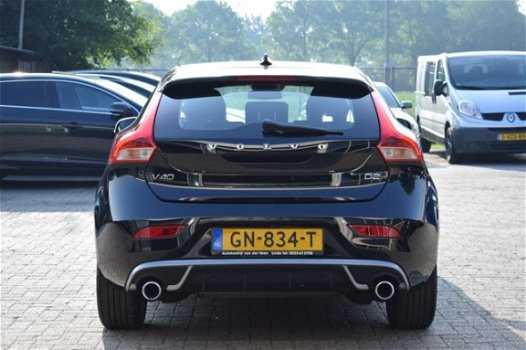 Volvo V40 - 2.0 D2 R-Design Navigatie *All in prijs - 1