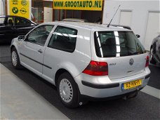 Volkswagen Golf - 1.8-5V Trendline Trekhaak Nap Stuurbekrachtiging