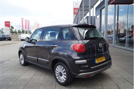 Fiat 500 L - TwinAir Turbo 105pk Cross Achteruitrijcamera | Licht- en regensensor | Parkeersensoren - 1