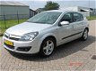 Opel Astra - 1.8 Sport Airco/5dr/met boekjes en NAP - 1 - Thumbnail