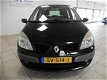 Renault Grand Scénic - 1.9 dCi Tech Line / PANO / LEDER / XENON / ECC - 1 - Thumbnail