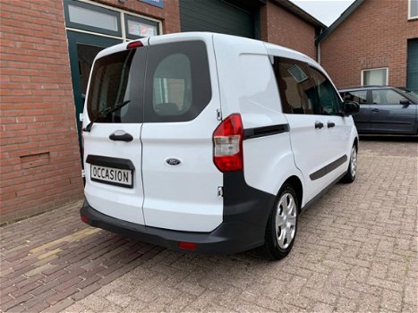 Ford Transit Courier - Personenwagen - 1