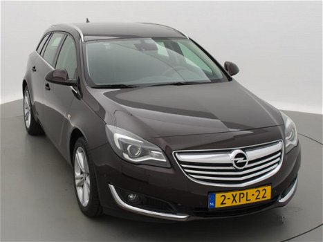 Opel Insignia - ST Edition 1.4T 140PK NAVI/PDC/CAMERA/TREKHAAK - 1