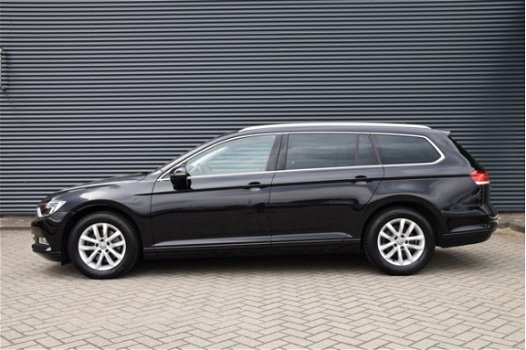 Volkswagen Passat Variant - 1.6 TDI COMFORTLINE Adaptive cruise/Ercho stoel/Privacy/Navi// - 1