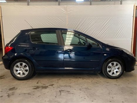 Peugeot 307 - 1.6-16V Premium Airco IJskoud l Nap l Apk l Lichtmetalen velgen - 1