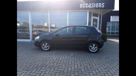 Fiat Punto Evo - 1.2 ACTIVE, Airco, 5 Deurs - 1