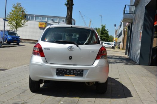 Toyota Yaris - 1.0 VVTi Cool 5Drs I Airco I Dealer onderhouden i Nwe APK - 1