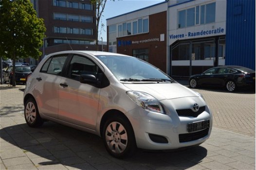 Toyota Yaris - 1.0 VVTi Cool 5Drs I Airco I Dealer onderhouden i Nwe APK - 1