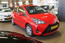 Toyota Yaris - 1.0 VVT-i Aspiration NAVI, ACHTERUITRIJCAMERA, AIRCO