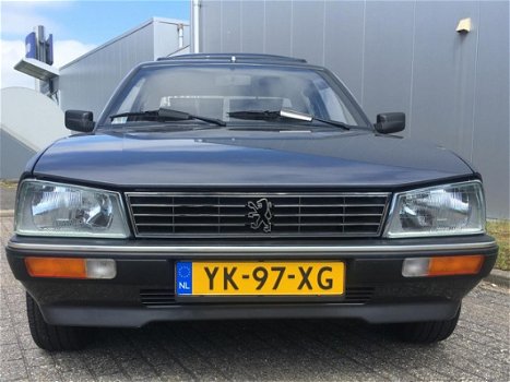 Peugeot 505 - 2.0 SX LPG nieuwstaat - 1