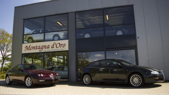 Alfa Romeo GTV - 2.0 JTS - 1