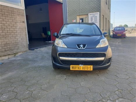 Peugeot 107 - 1.0-12V Millesim 200 BJ2010/APK/AIRCO/NAP - 1