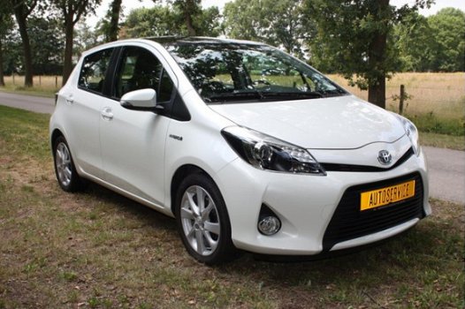 Toyota Yaris - 1.5 Hybrid Comfort PANORAMA/AUTOMAAT/CAMERA/NAVI - 1