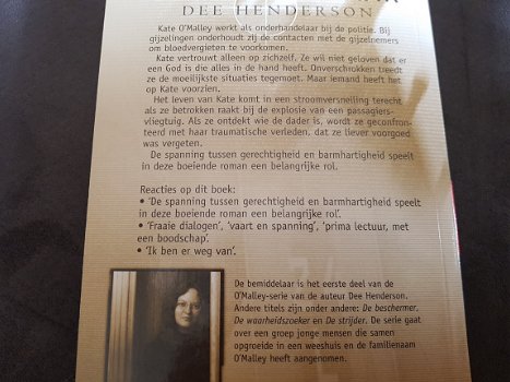 Dee henderson - de bemiddelaar - 2