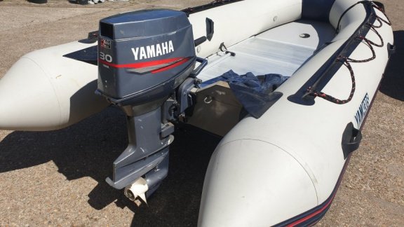 Yamaha Yam 430 - 2