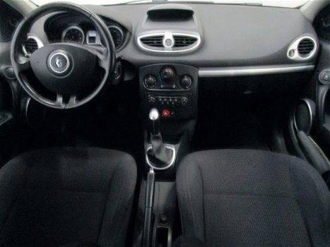 Renault Clio - 1.6-16V Dynamique Luxe Airco trekhaak - 1