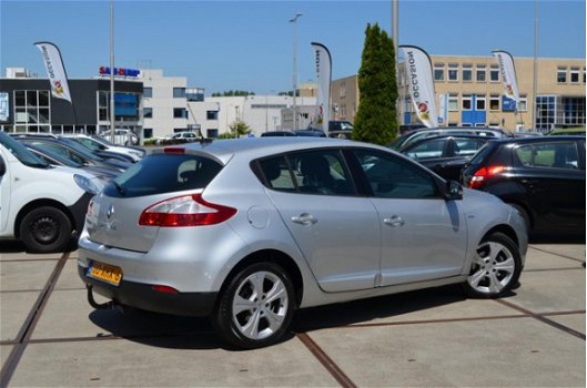 Renault Mégane - 2.0 Bose Automaat | Navigatie | Parkeersensoren | NAP - 1