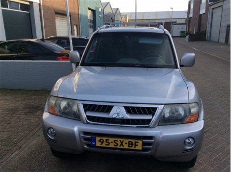 Mitsubishi Pajero - 3.2 DI-D Long Body Autom 7 prs APK 9-2020 - 1